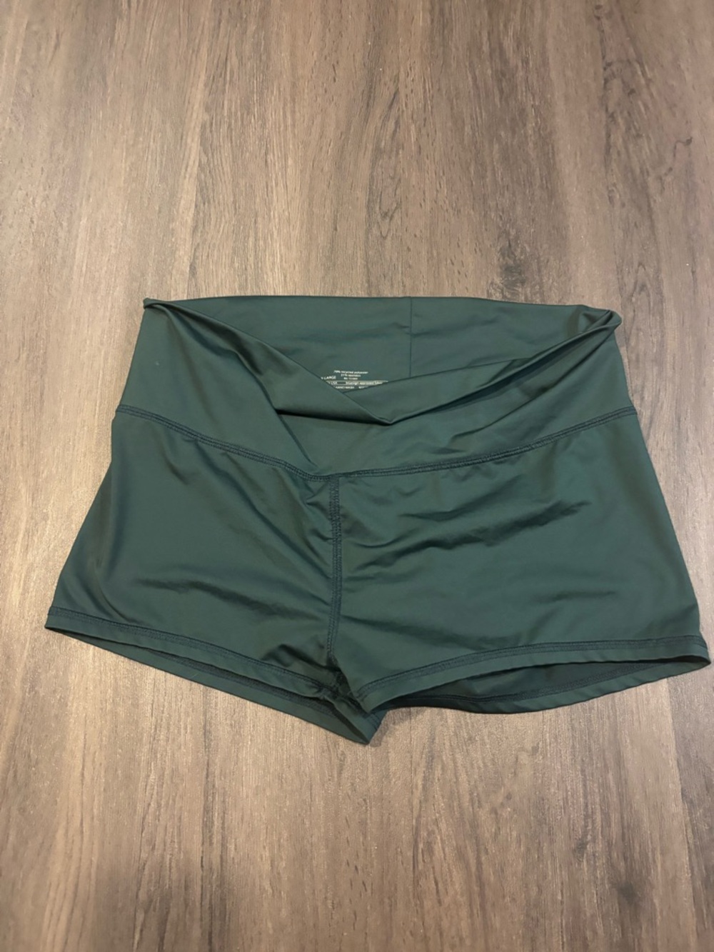 High-Rise Women's Bike Shorts in Forest Green